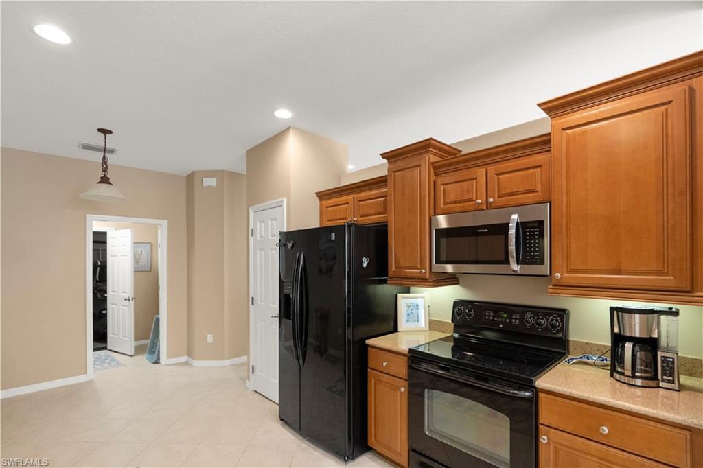 BELLA TERRA - Residential Lease