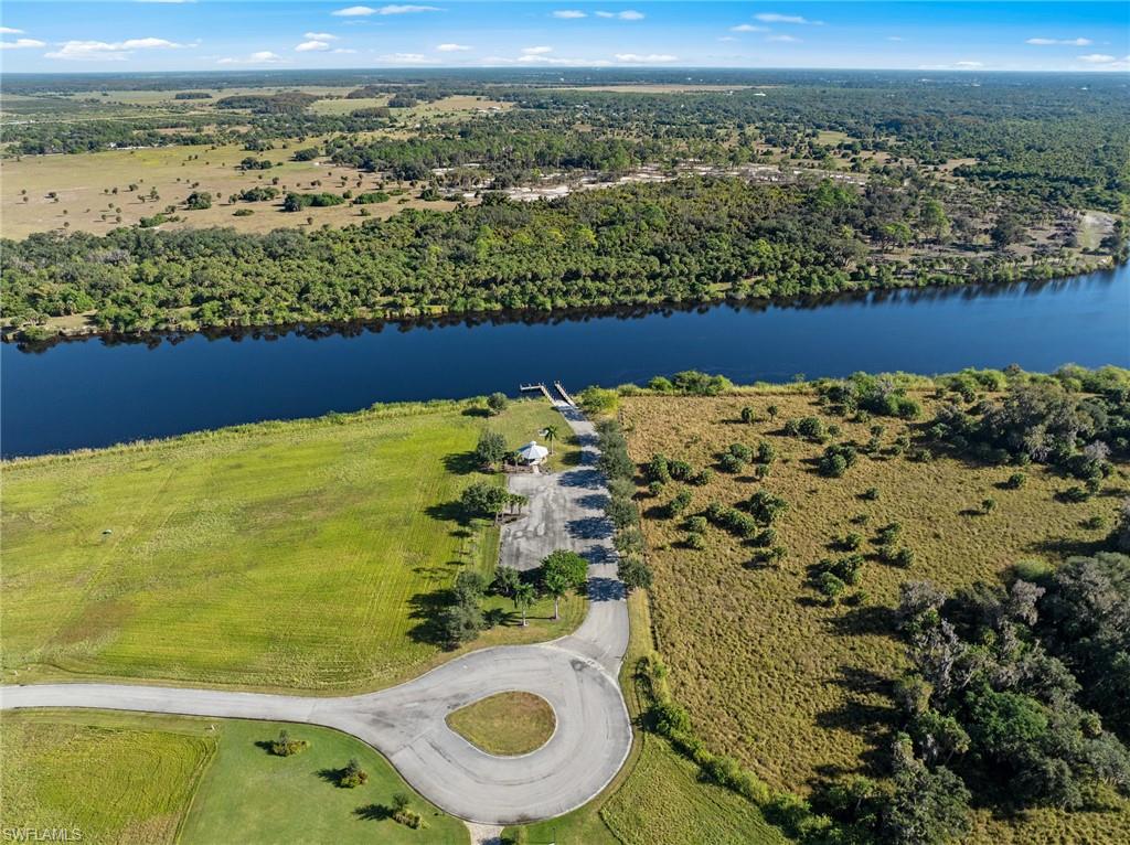 CALOOSA PRESERVE - Land