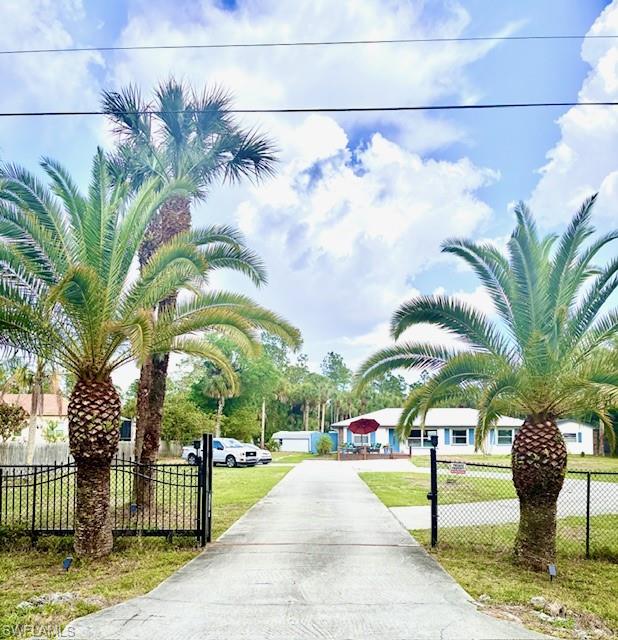 GOLDEN GATE ESTATES - Residential