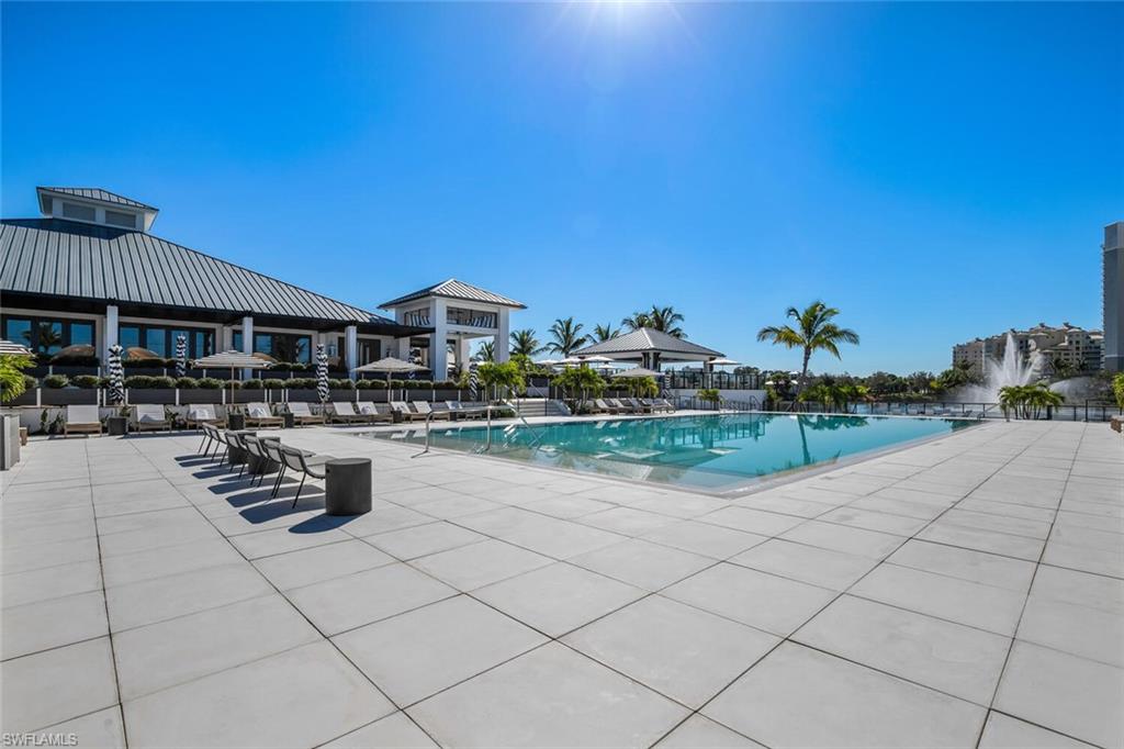 KALEA BAY TOWER 300 - Residential