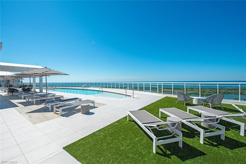 KALEA BAY TOWER 300 - Residential