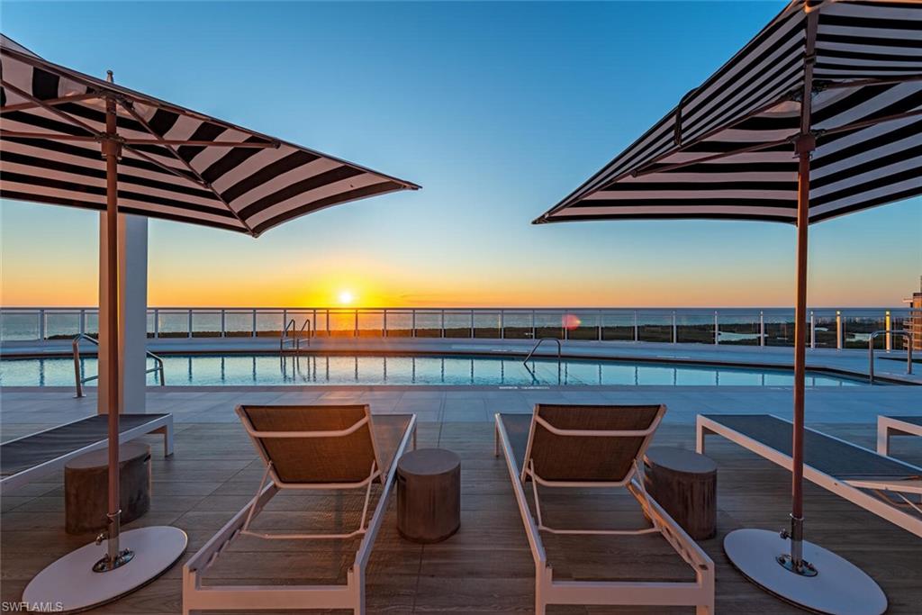 KALEA BAY TOWER 300 - Residential