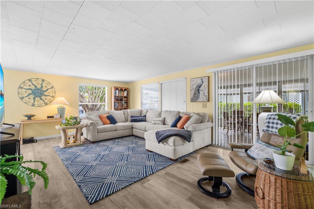 FOREST PARK MOBILE HOME - Residential