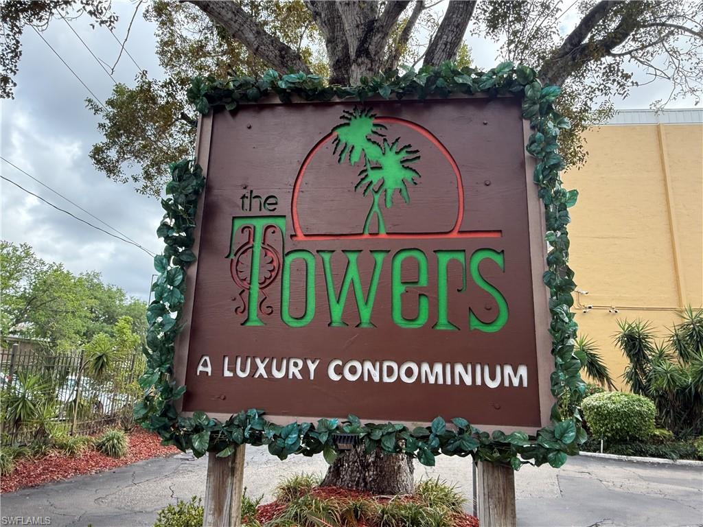 TOWERS CONDO - Residential