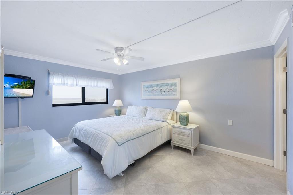 SUNSET CONDO - Residential