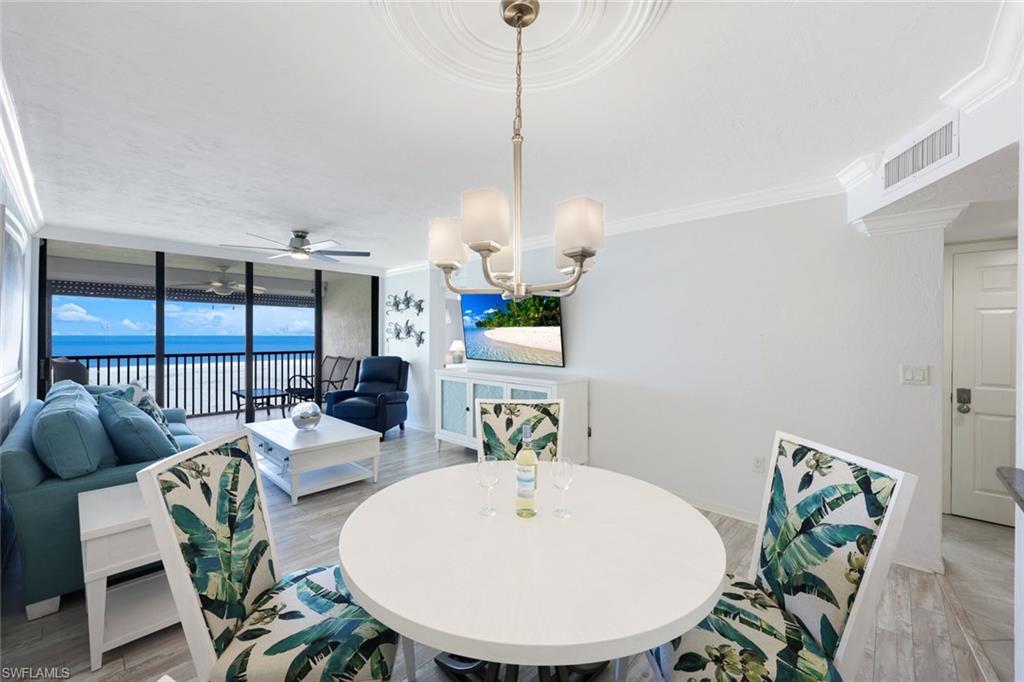 SUNSET CONDO - Residential