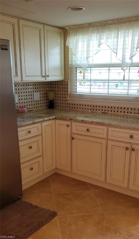 CAPE ROYALE CONDO - Residential