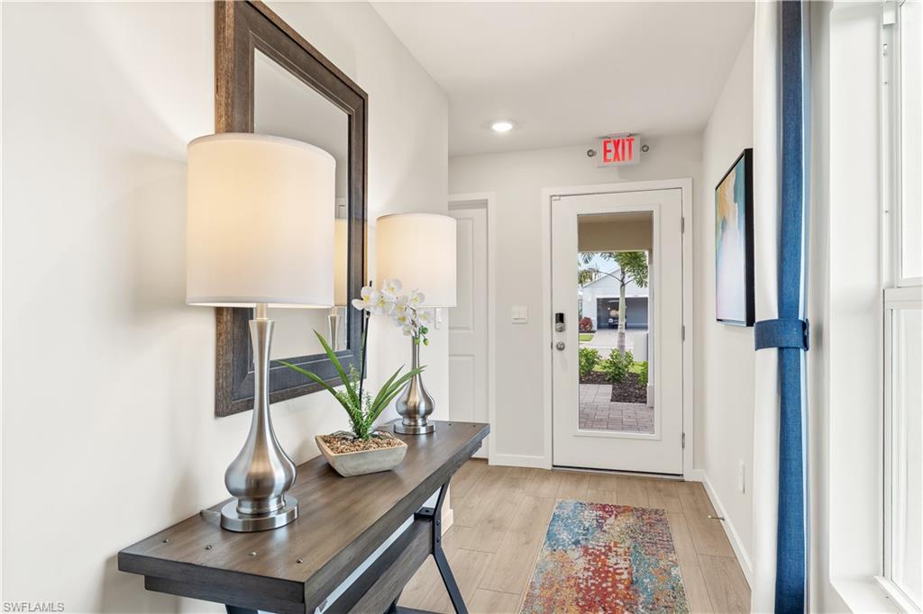 CORAL BAY - Residential