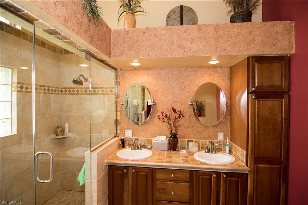 CROSS CREEK ESTATES - Residential