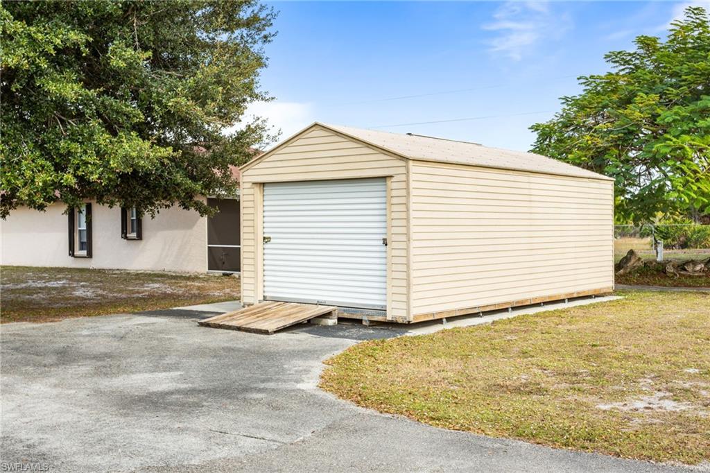 GOLDEN GATE ESTATES - Residential