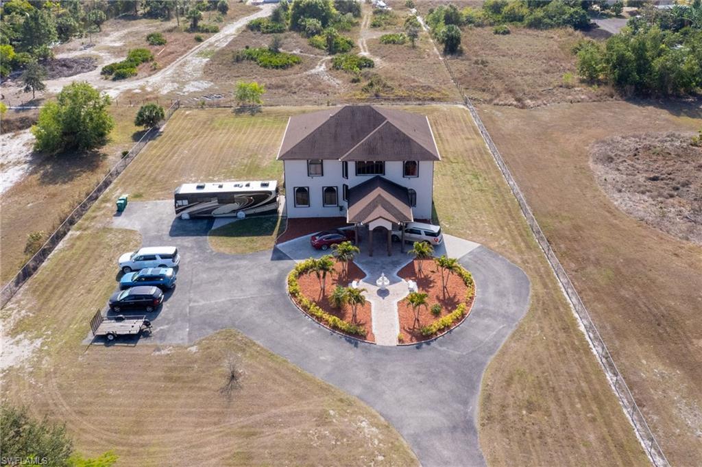 GOLDEN GATE ESTATES - Residential