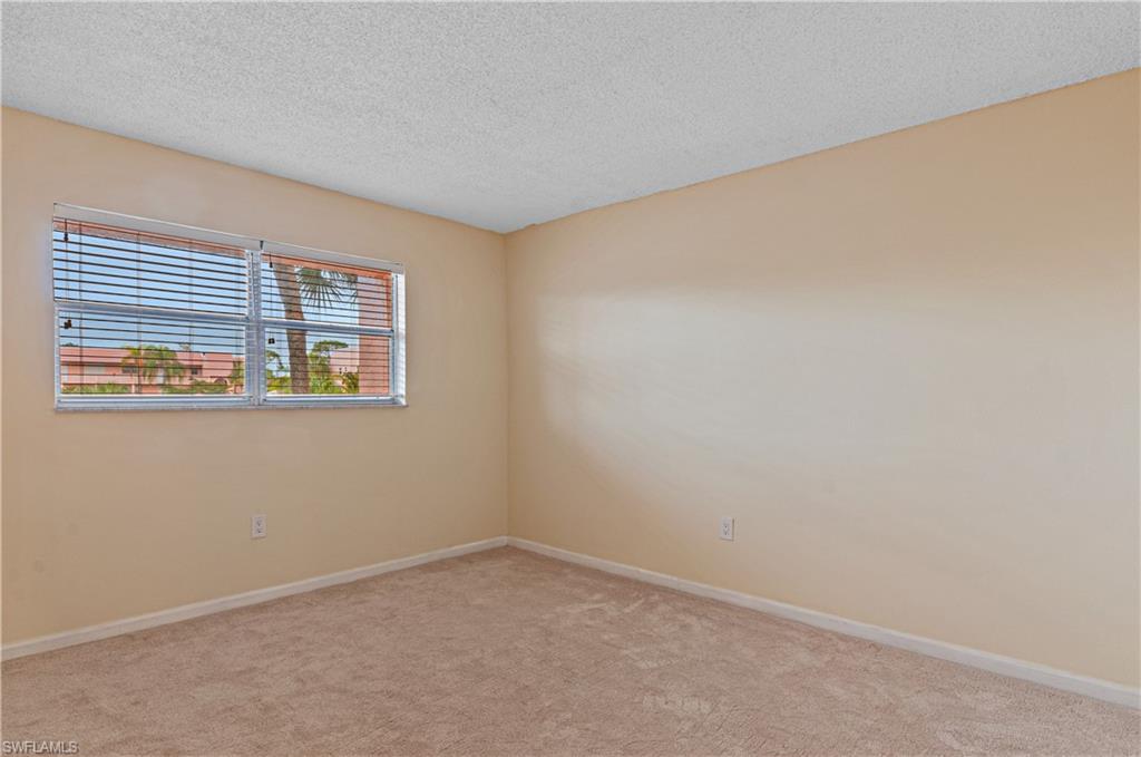 TURTLE LAKE GOLF COLONY - Residential