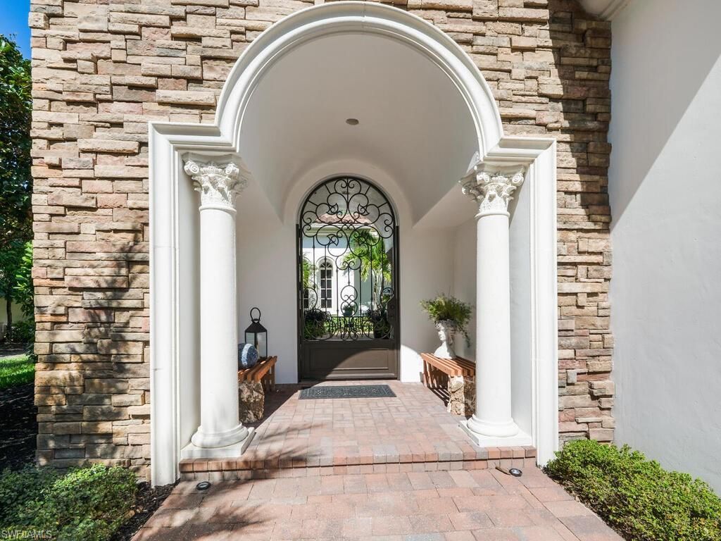 Photo of 28312 Terrazza LN, NAPLES, FL 34110 (MLS # 226012974)