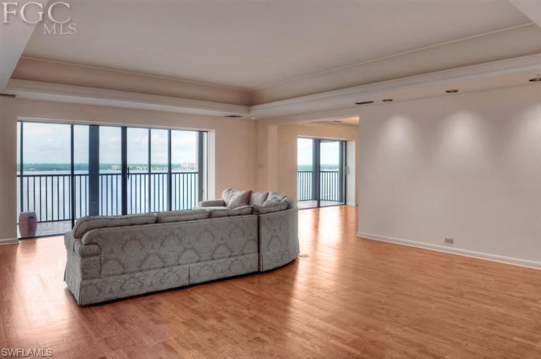 Pointe Royale - Residential