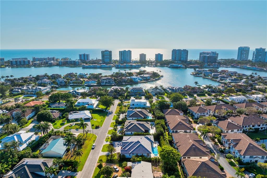 PARK SHORE - Residential