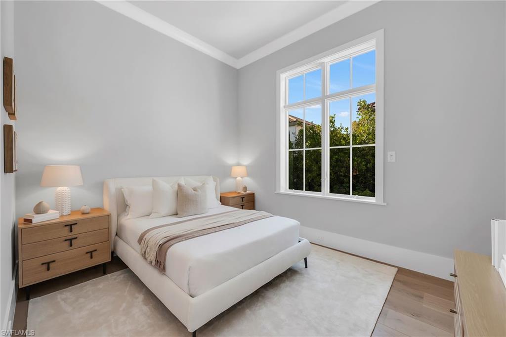 PARK SHORE - Residential