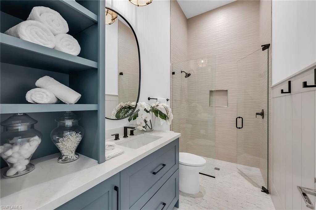 PARK SHORE - Residential