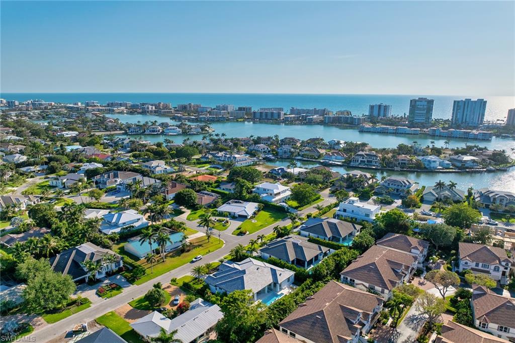 PARK SHORE - Residential