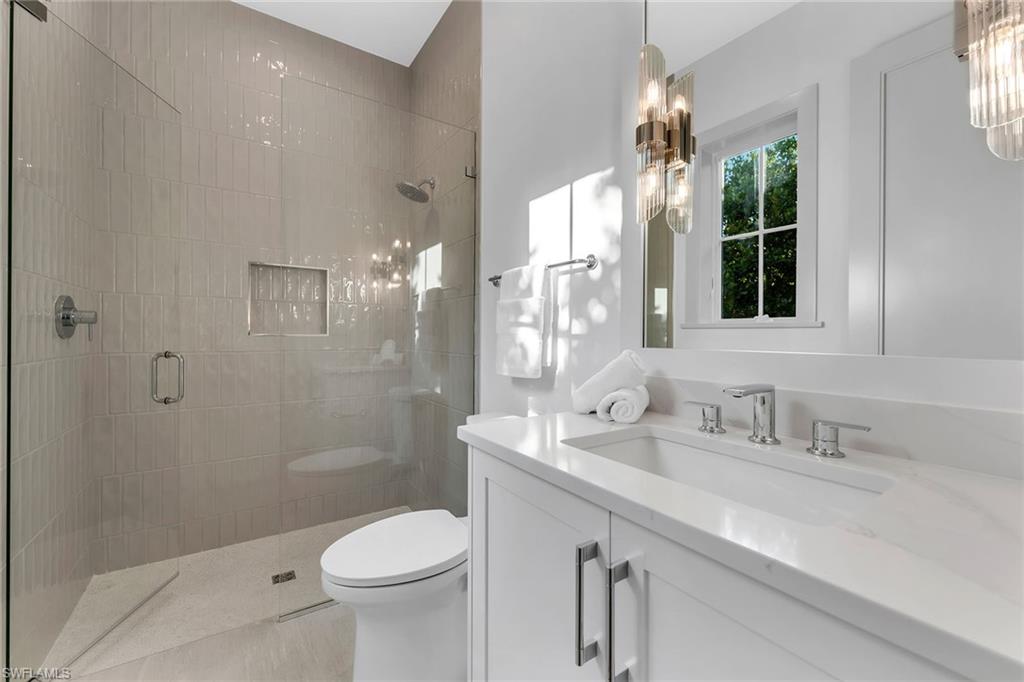 PARK SHORE - Residential