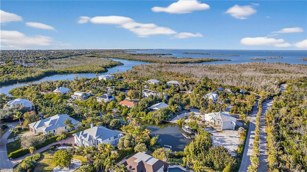 CALOOSA SHORES - Residential