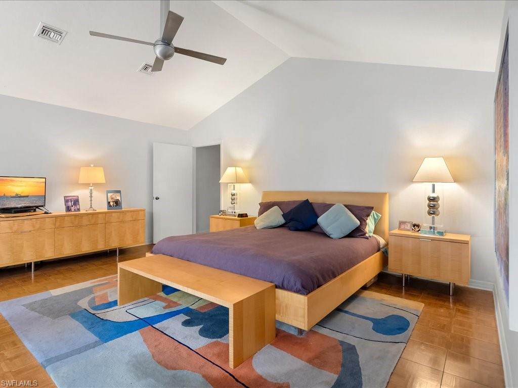 PINE RIDGE - Residential