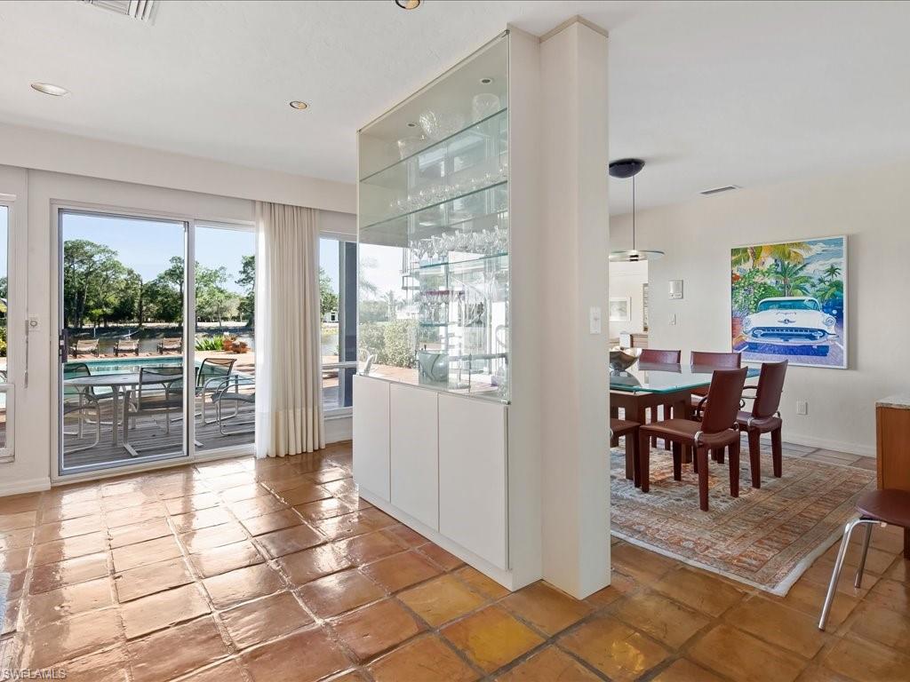 PINE RIDGE - Residential