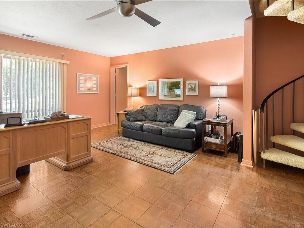 PINE RIDGE - Residential