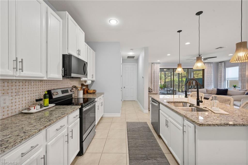 BARRINGTON COVE - Residential