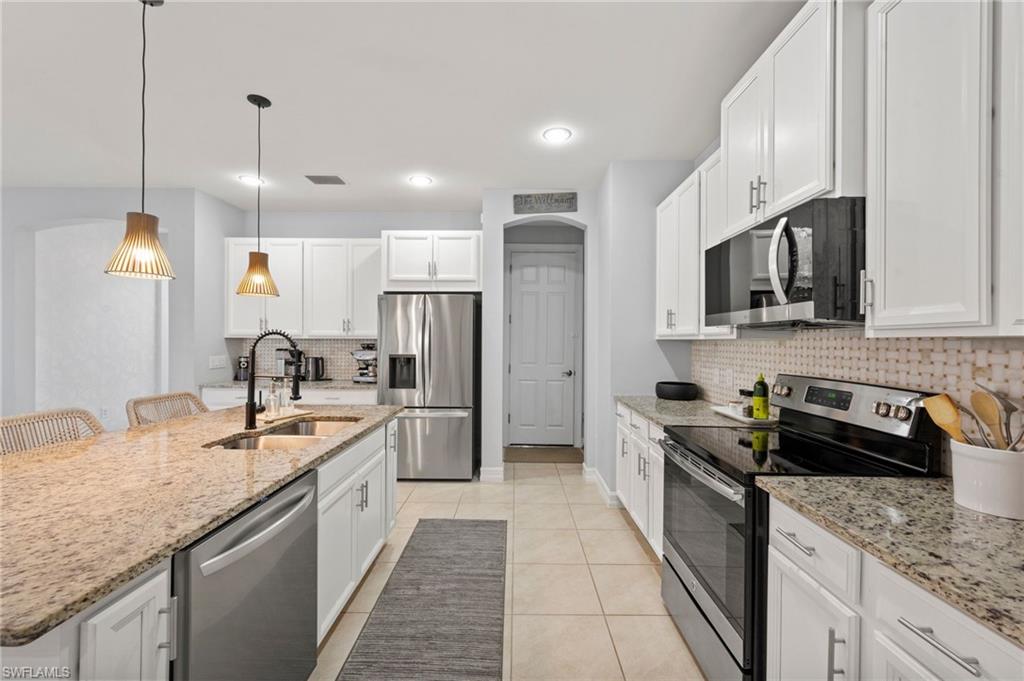 BARRINGTON COVE - Residential