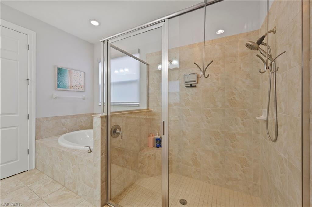 BARRINGTON COVE - Residential