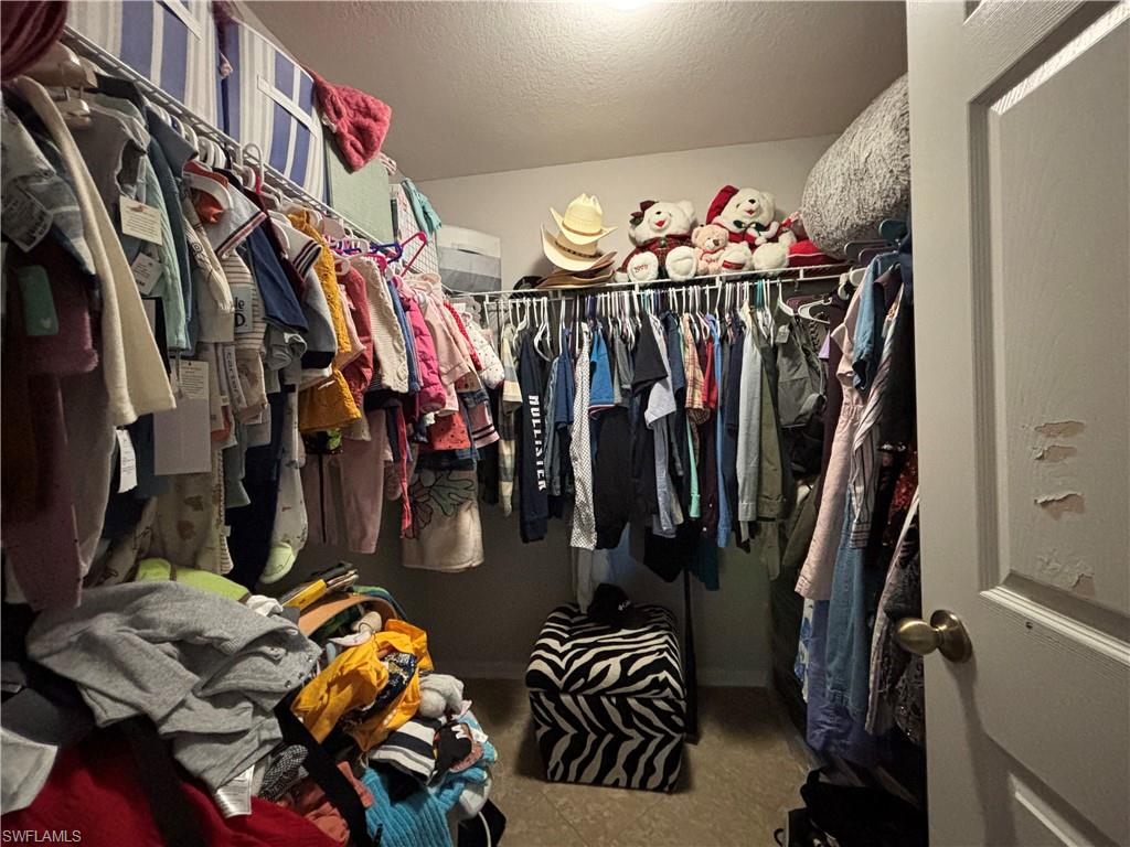 ARROWHEAD RESERVE - Residential