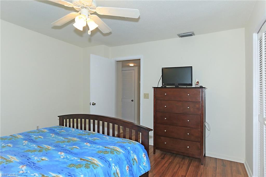 LAKEWOOD VILLAS - Residential