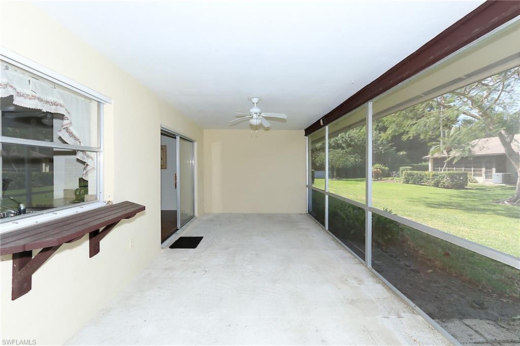 LAKEWOOD VILLAS - Residential