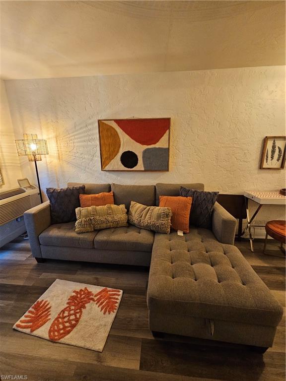 SUNNY TRAIL HEIGHTS - Residential Lease