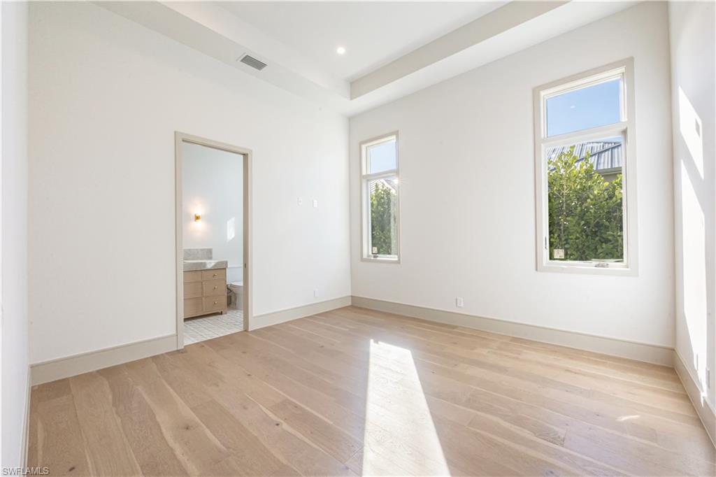 PARK SHORE - Residential