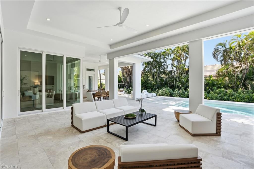 PARK SHORE - Residential