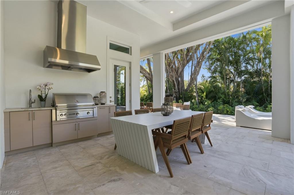 PARK SHORE - Residential