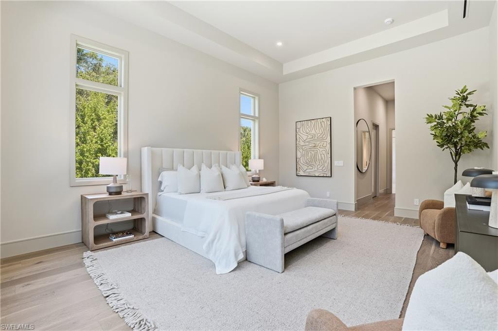 PARK SHORE - Residential