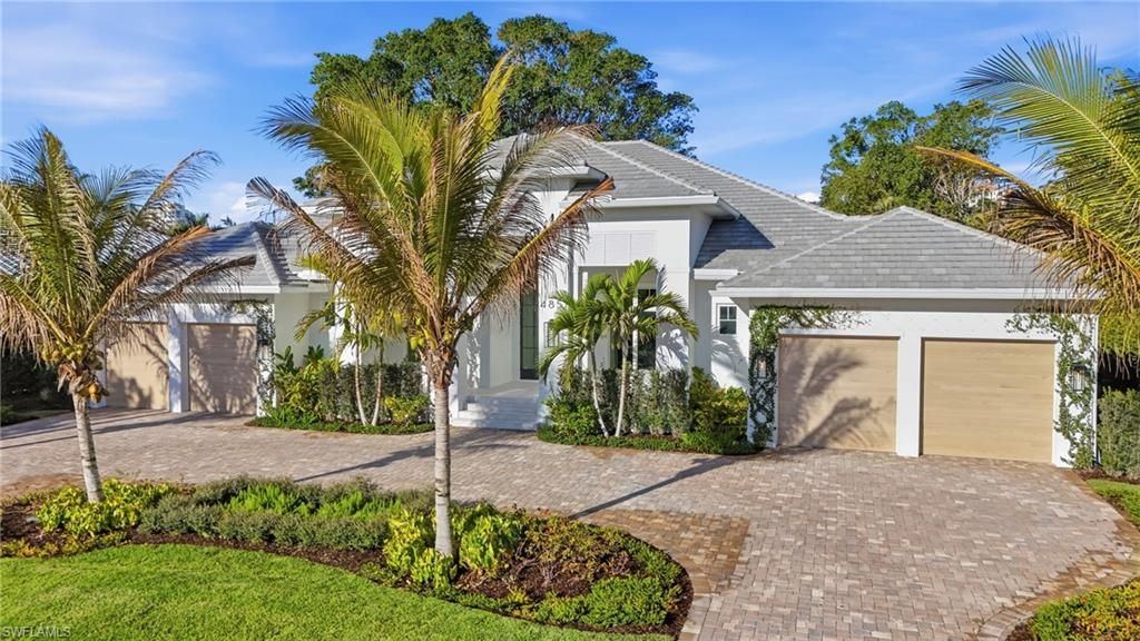 Photo of 4851 Crayton RD, NAPLES, FL 34103 (MLS # 225083050)