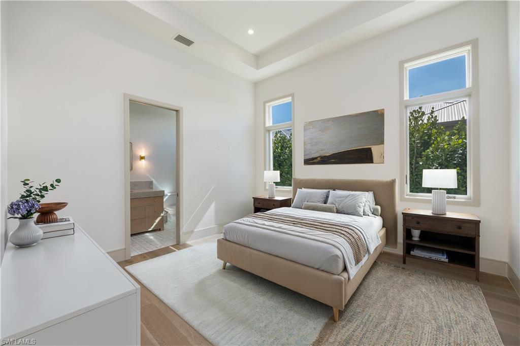 PARK SHORE - Residential