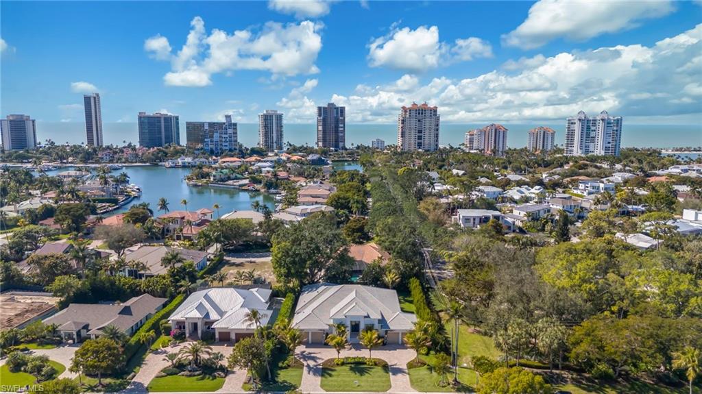 PARK SHORE - Residential