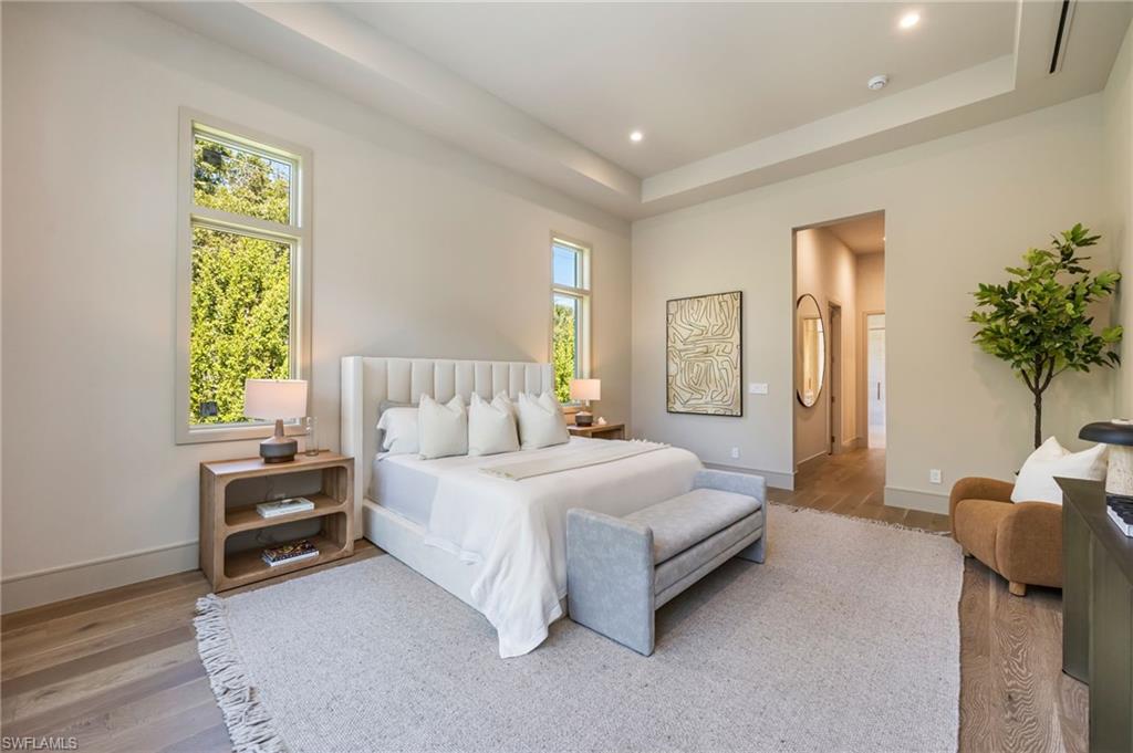 PARK SHORE - Residential