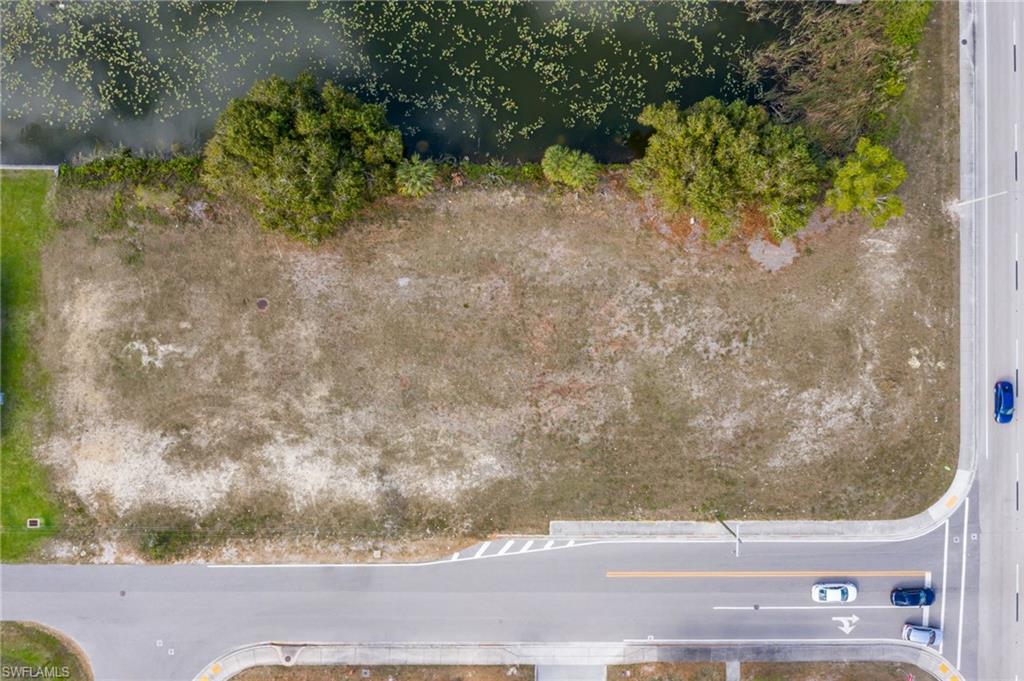 CAPE CORAL - Land