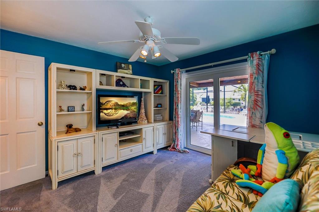 QUARTERDECK COVE - Residential