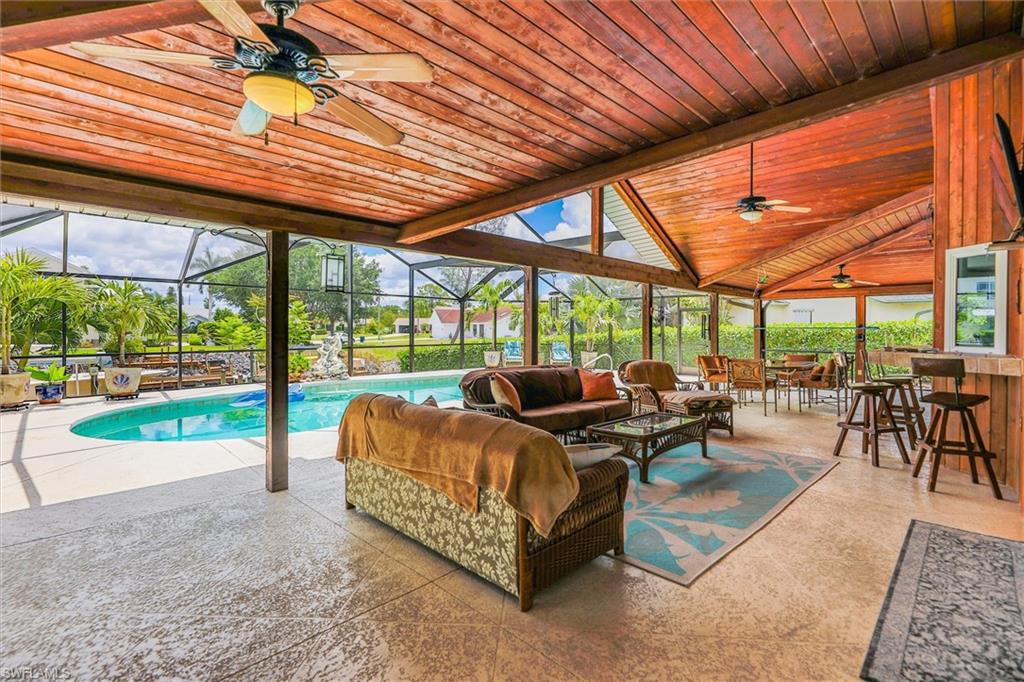 QUARTERDECK COVE - Residential