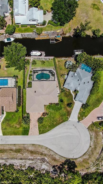 QUARTERDECK COVE - Residential