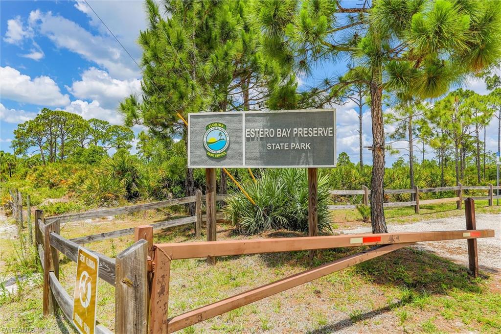 QUARTERDECK COVE - Residential