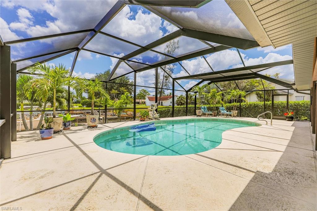 QUARTERDECK COVE - Residential