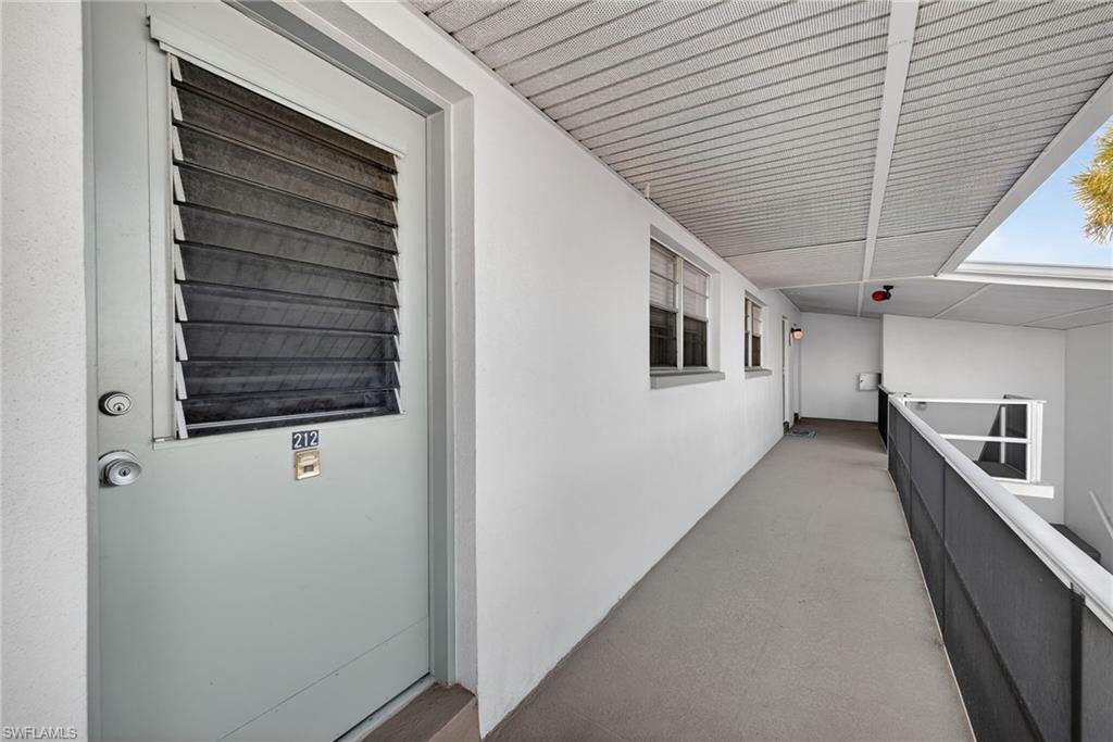 VICTORIA MANOR CONDO - Residential