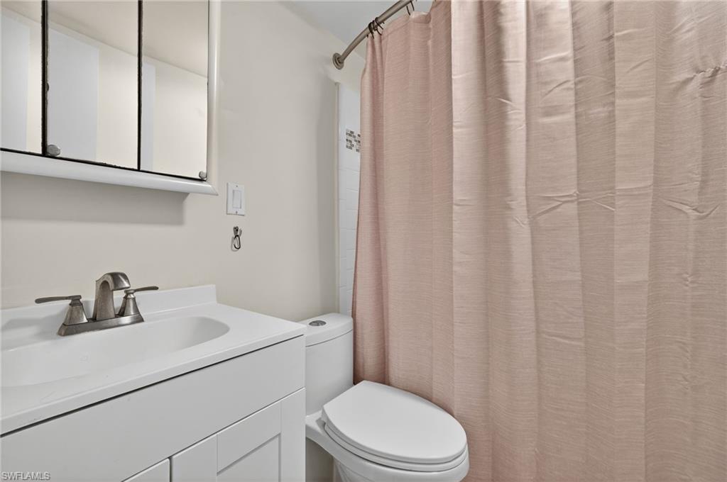 VICTORIA MANOR CONDO - Residential